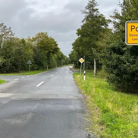 La Petite Gloire 3* Pogum