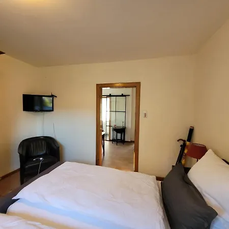 La Petite Gloire Bed & Breakfast 3*